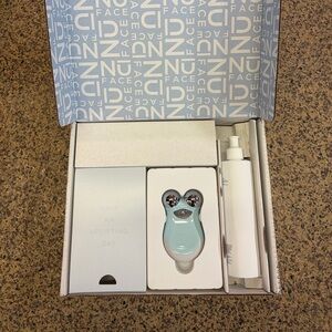 NuFace Mini Toning Device in Light Blue